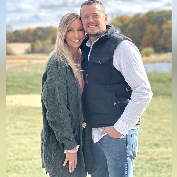 🧡 5/$25 Closet Clear Out sale! Time and Tru Green Cable Knit Cardigan S/M - Picture 1 of 5